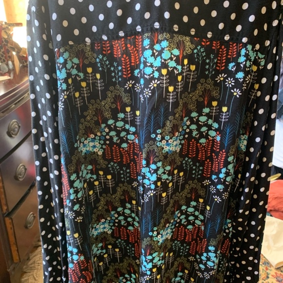 Westbound plus size mixed‎ media blouse. With a few times - Picture 4 of 4